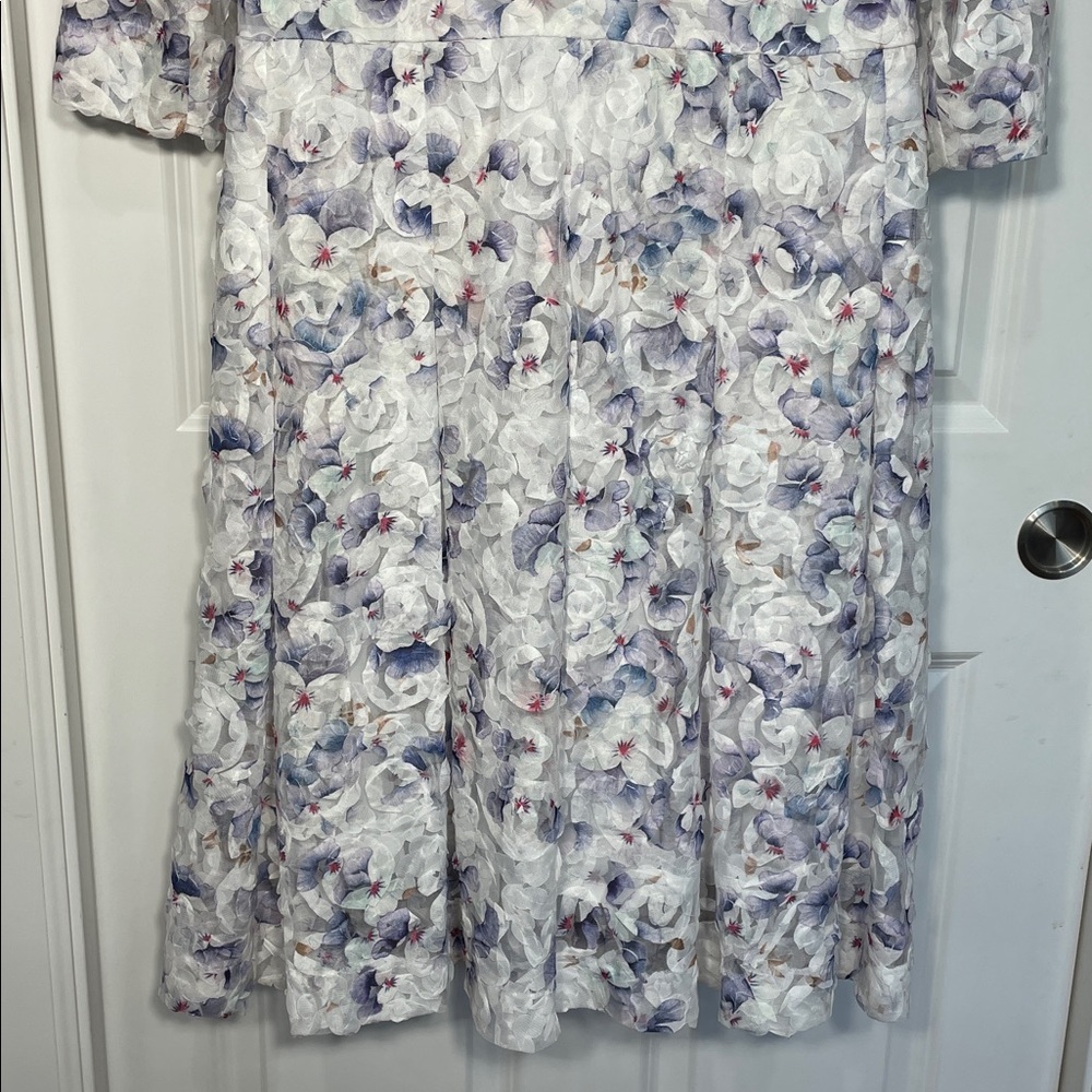 Nora Noh Indigo Pansy Dress Women’s Size 12 Floral 3D Midi 3/4 Sleeve Split Neck - Picture 4 of 16